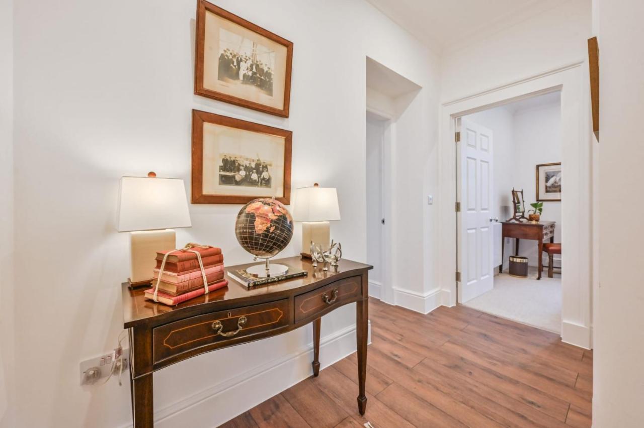 פלימות' 9 Admiralty House Stunning Luxury Apartment With Free Parking מראה חיצוני תמונה