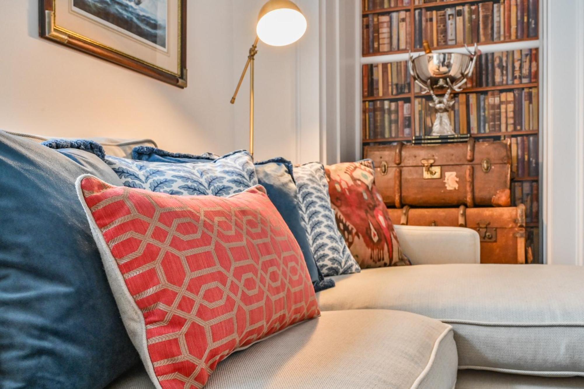 פלימות' 9 Admiralty House Stunning Luxury Apartment With Free Parking מראה חיצוני תמונה